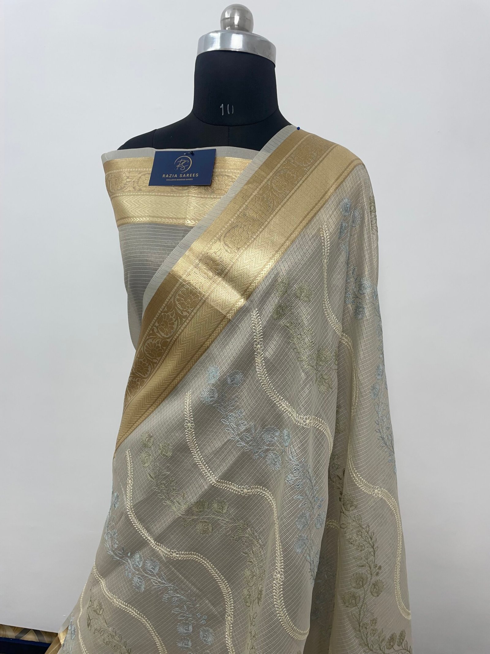 Grey embroidery Tissue Silk Saree - Image 2