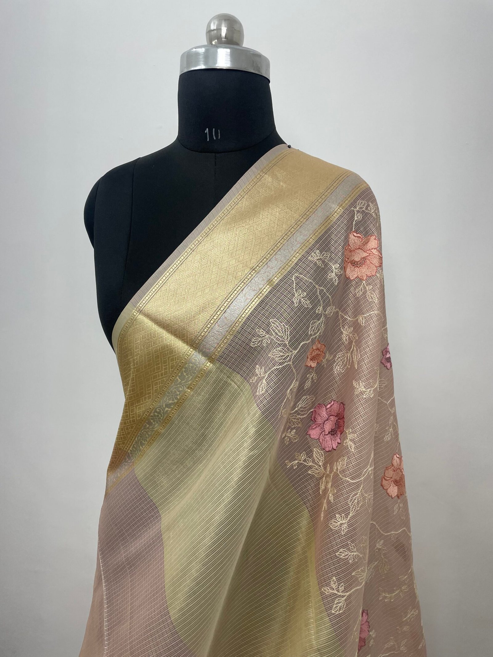 Pink Embroidery Tissue Silk Saree - Image 3