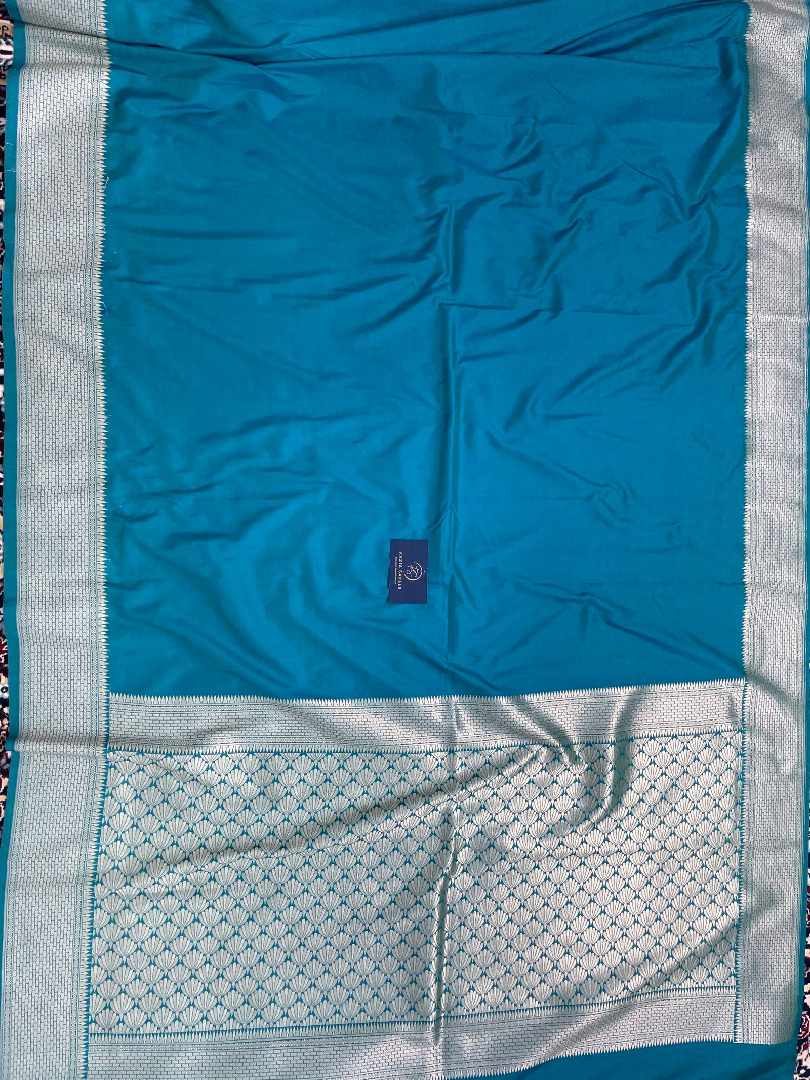Peacock Blue Plain Premium Katan Silk Saree - Image 4