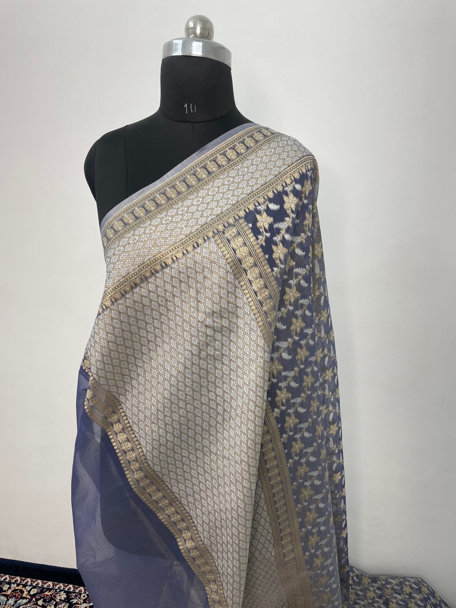 Navy Blue Jamdani Cotton Silk Saree - Image 3