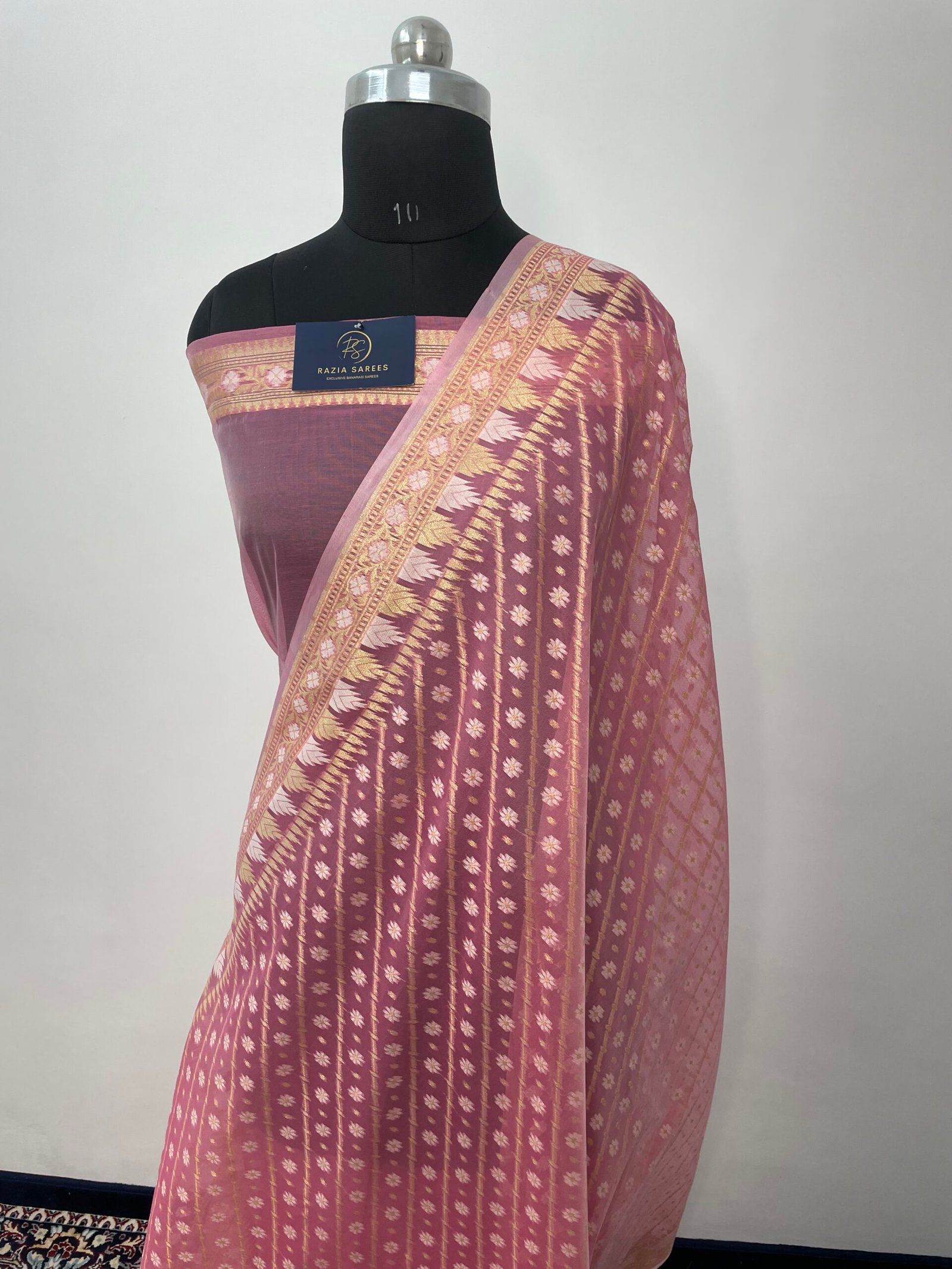 Pink Premium Jamdani Cotton Silk Saree - Image 2