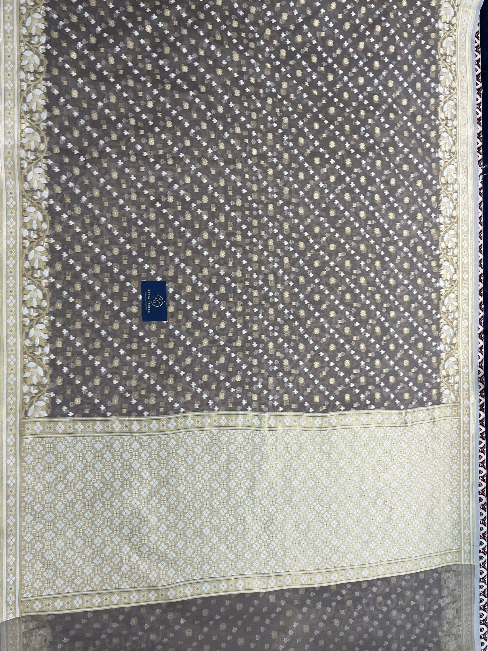 Shahi Grey Tussar Premium Jamdani Cotton Silk Saree - Image 4