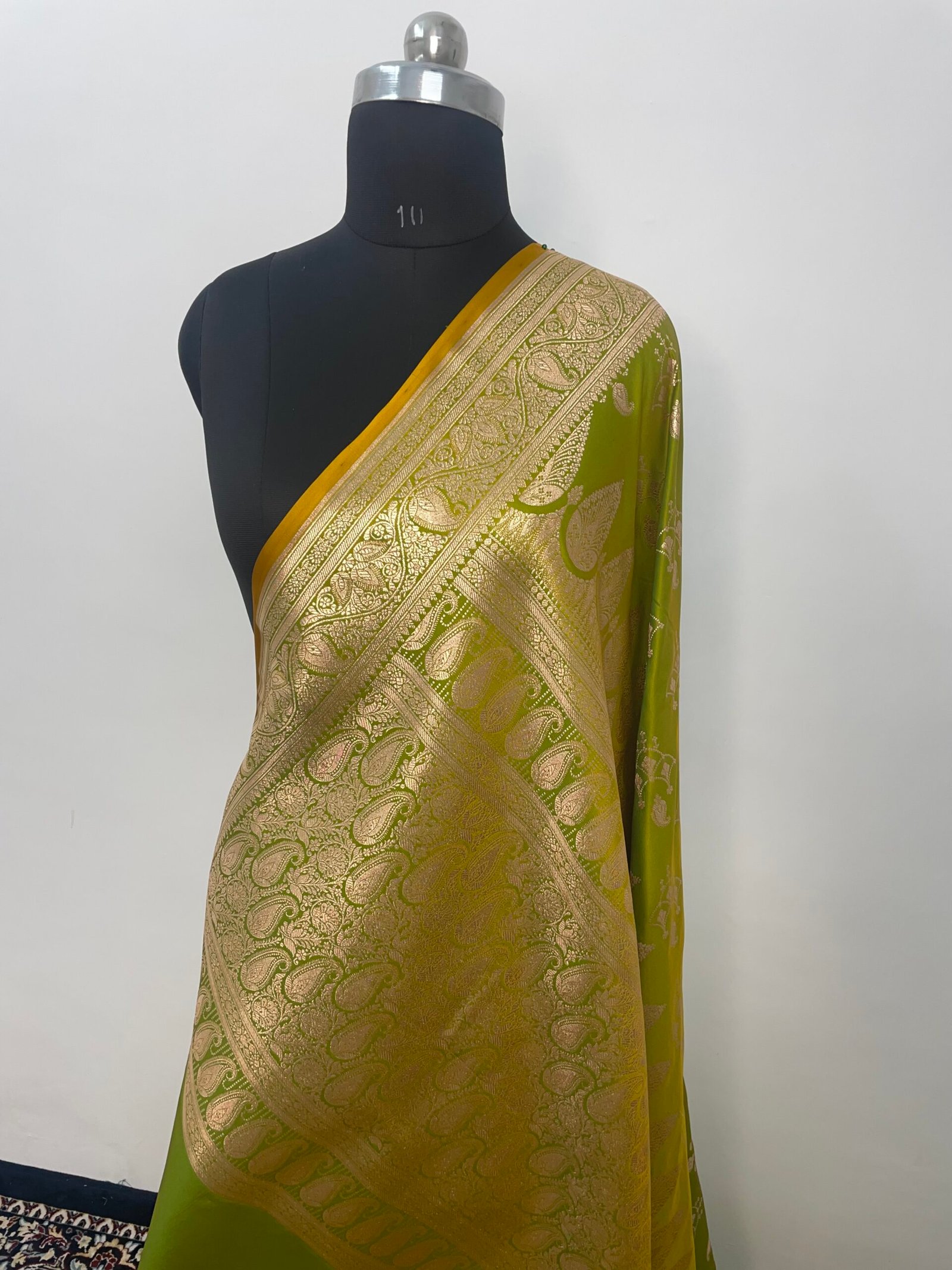 Liril Green Boota Mashru Katan Silk Saree - Image 3