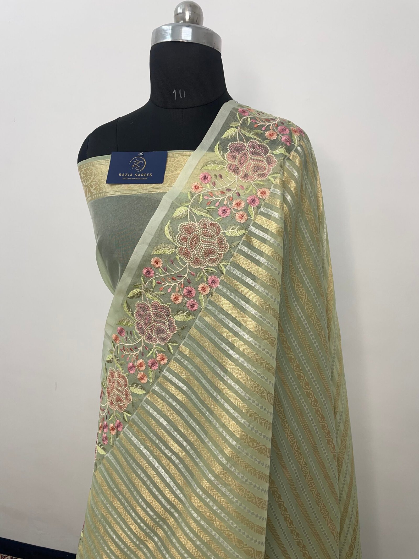 Pista Embroidery Organza Silk Saree - Image 2