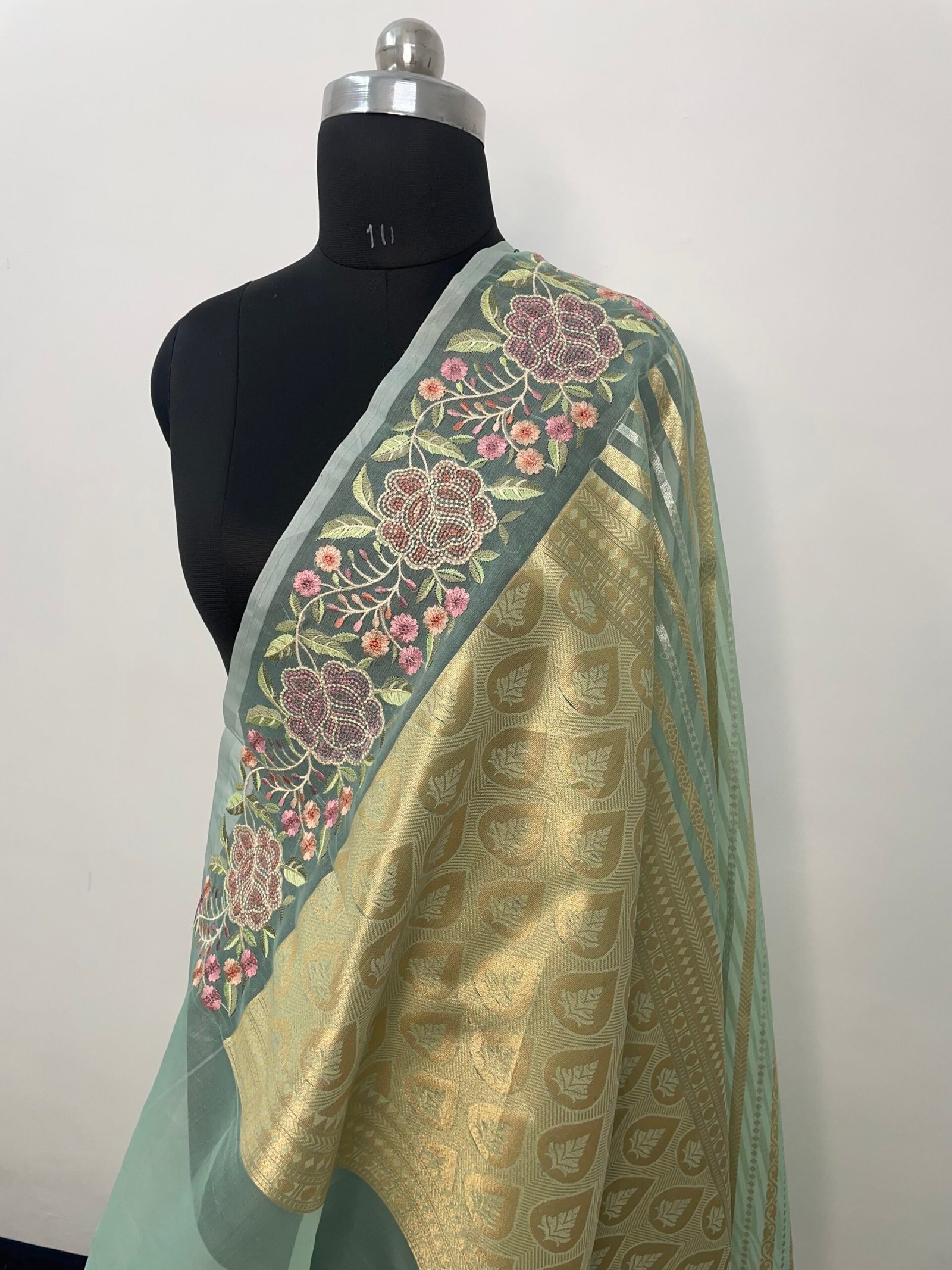 Rama Embroidery Organza Silk Saree - Image 3
