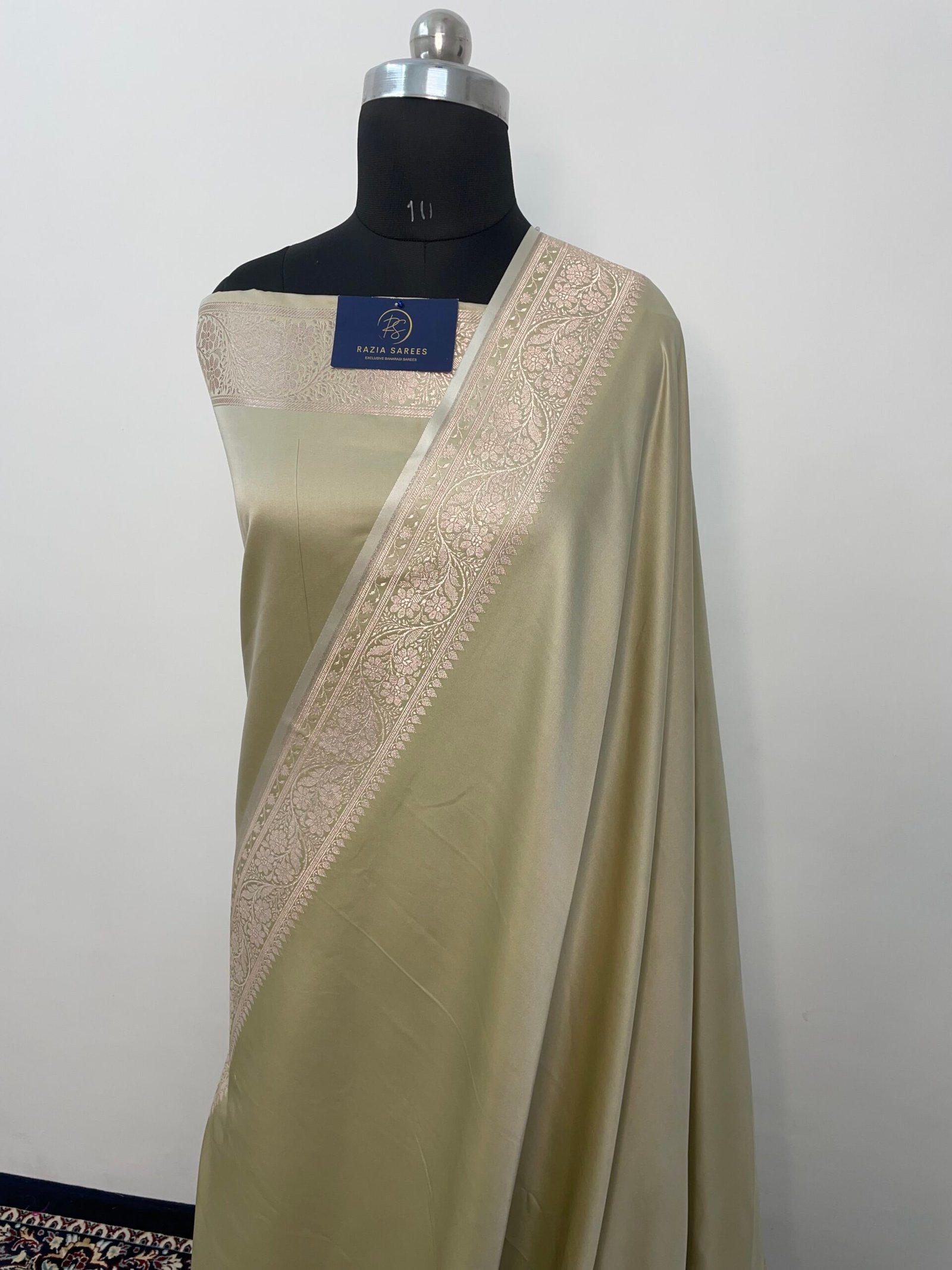 Ivory Tussar Plain Mashru Katan Silk Saree - Image 2