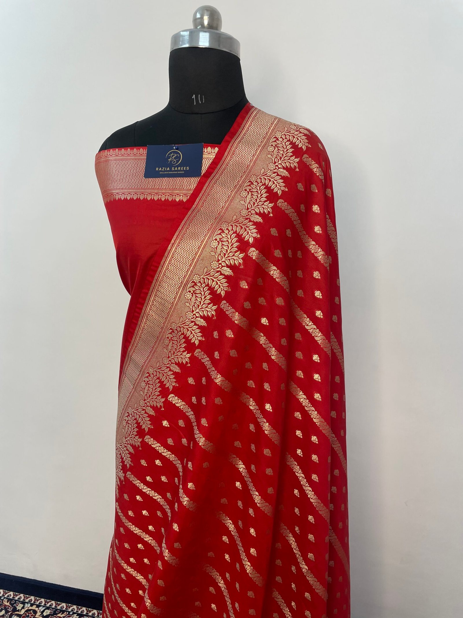 Red Booti Premium Katan Silk Saree - Image 2