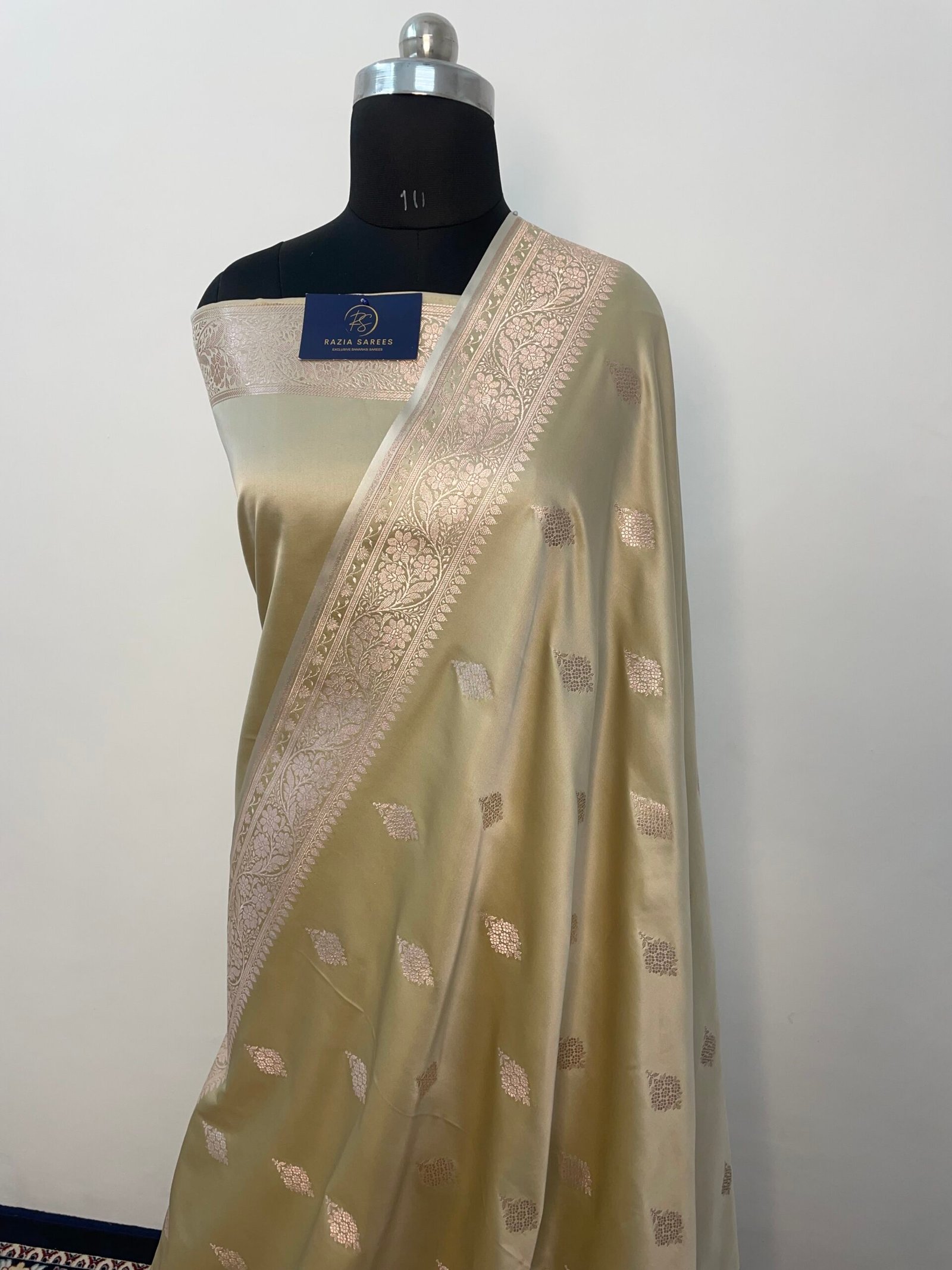Ivory Tussar Booti Mashru Katan Silk Saree - Image 2