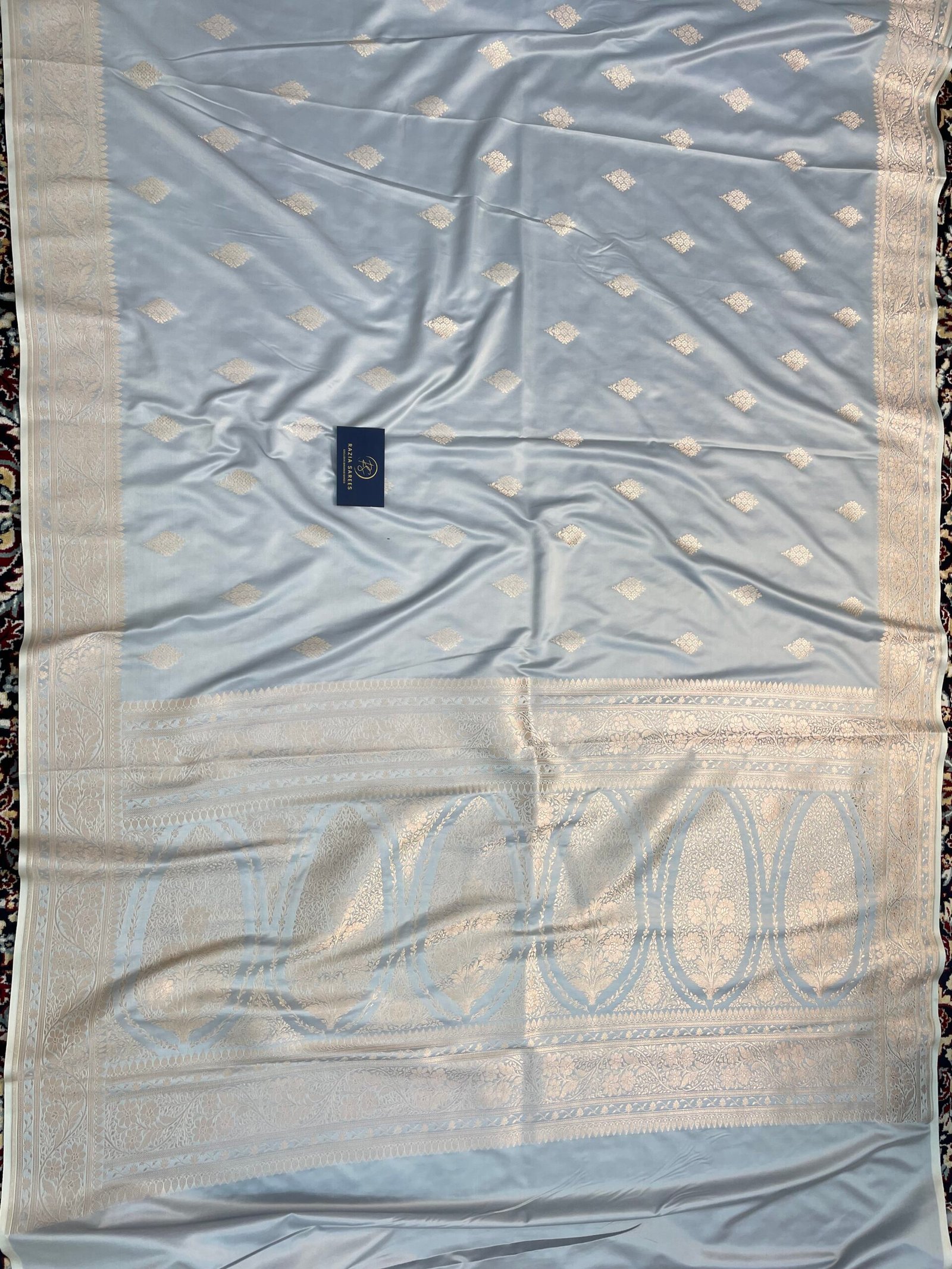 Ivory Grey Booti Mashru Katan Silk Saree - Image 4