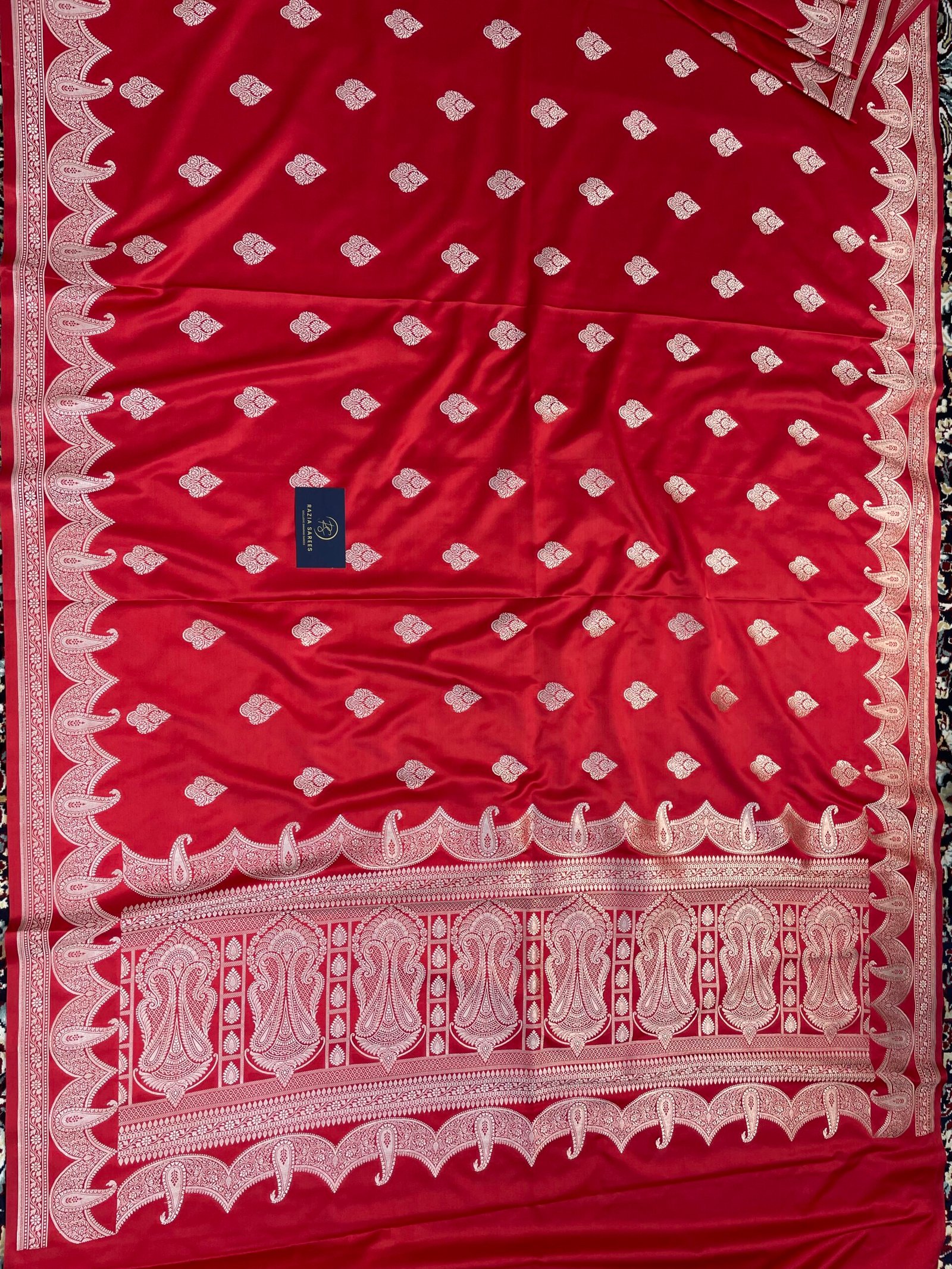 B. Red Boota Mashru Katan Silk Saree - Image 4
