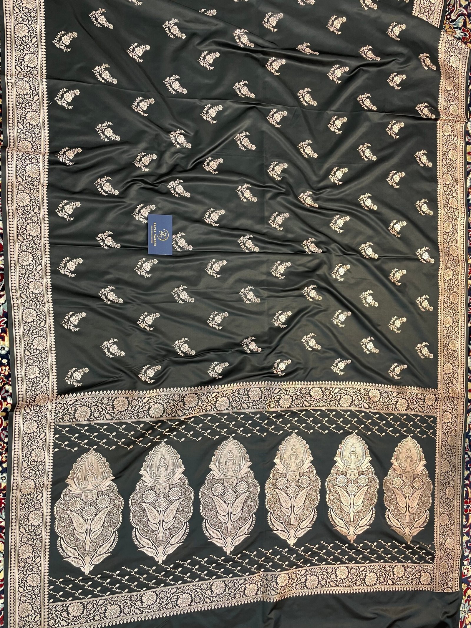 Black Boota Mashru Katan Silk Saree - Image 4