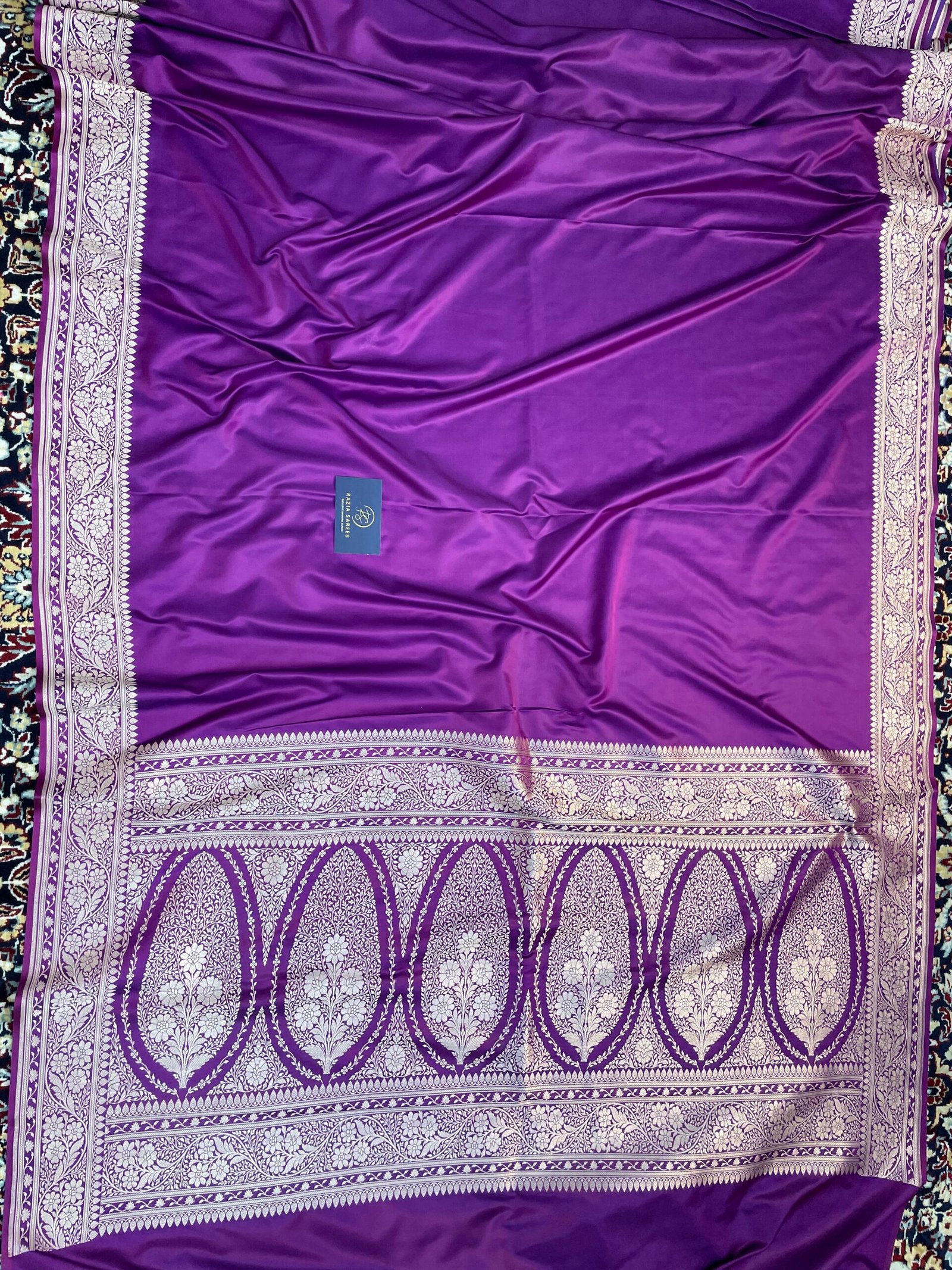 Begani Plain Mashru Katan Silk Saree - Image 4