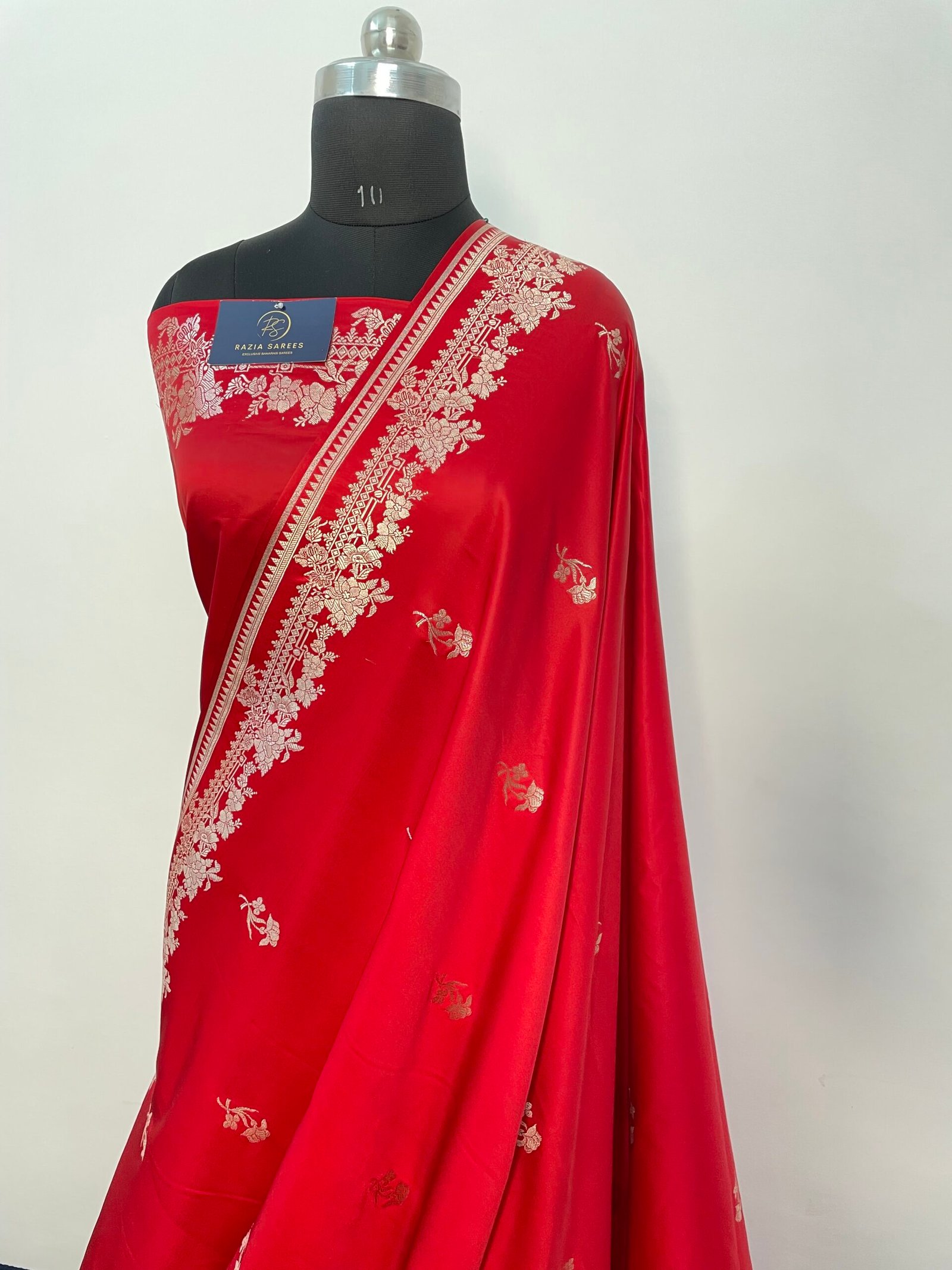 A. Red Booti Mashru Katan Silk Saree - Image 2