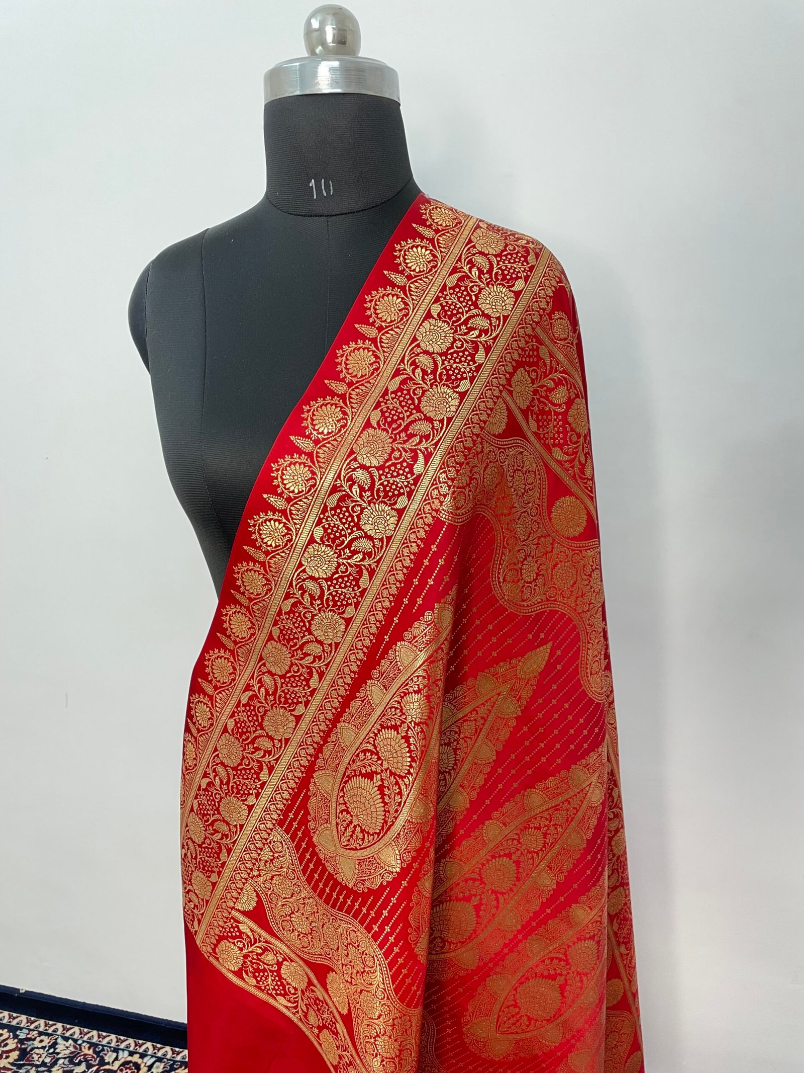 Red designer Jaal Satin Katan Silk Saree - Image 3