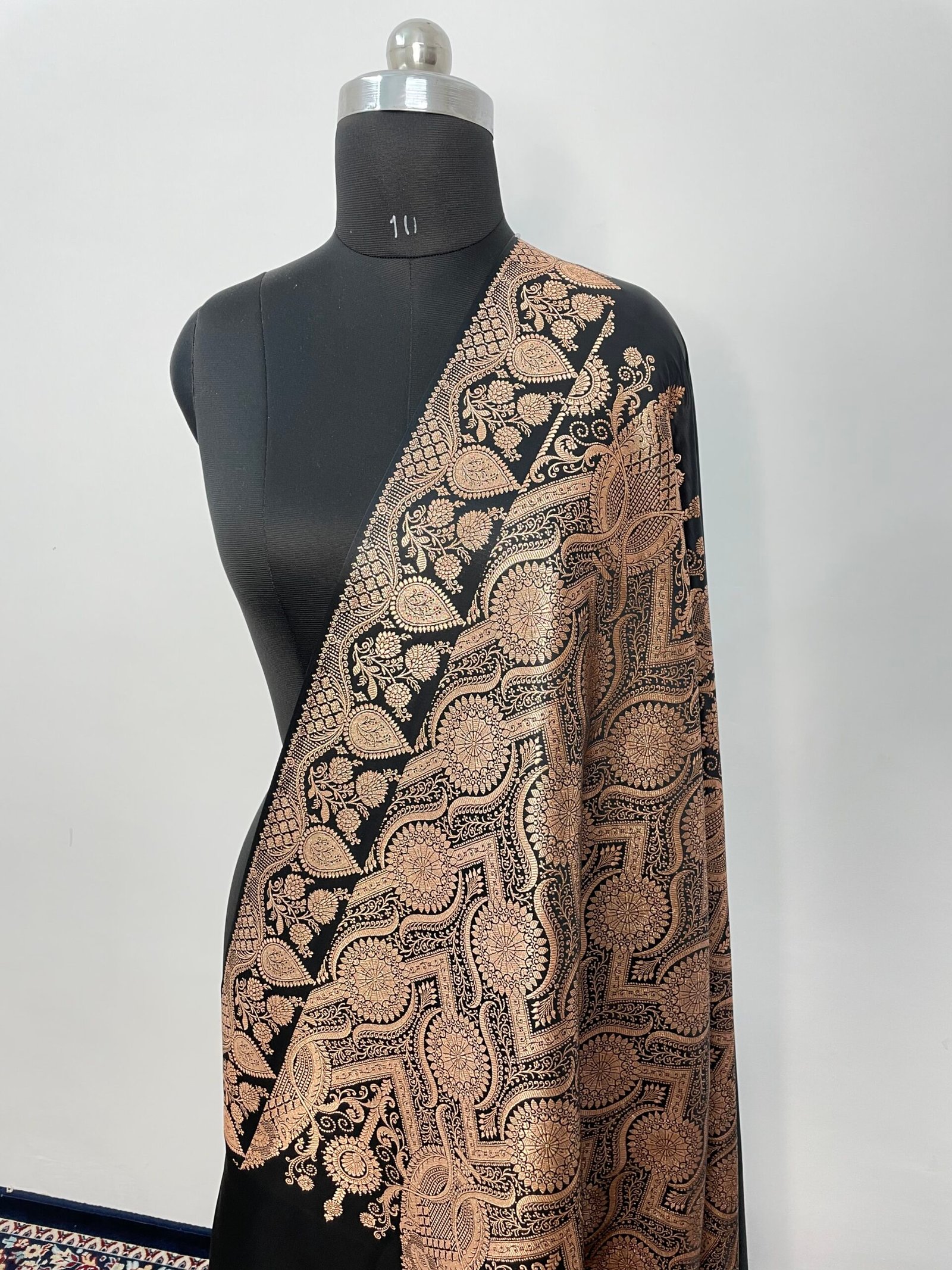 Black Designer Plain Satin Katan Silk Saree - Image 3