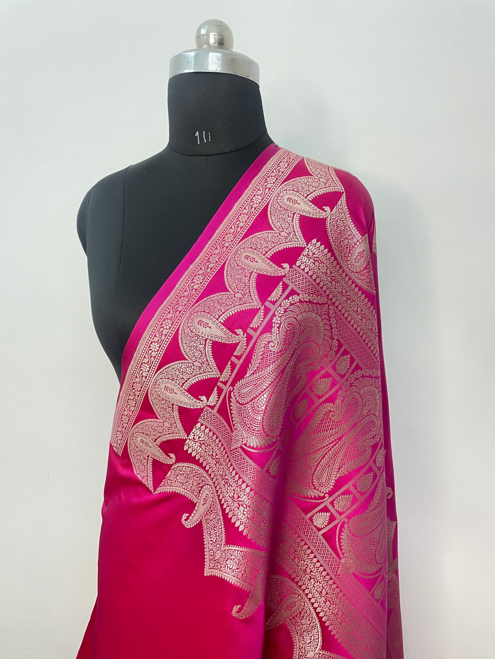 A1. Strawberry Pink Mashru Katan Silk Saree - Image 3