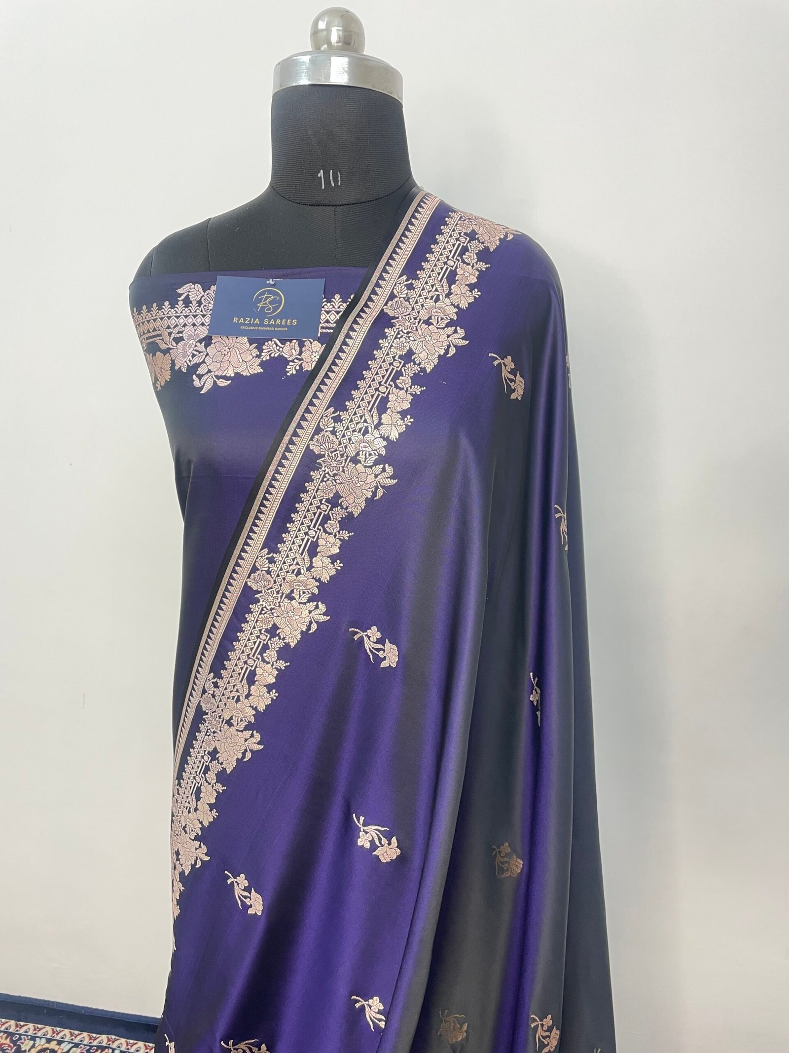 Navy Blue Boota Mashru Katan Silk Saree - Image 2