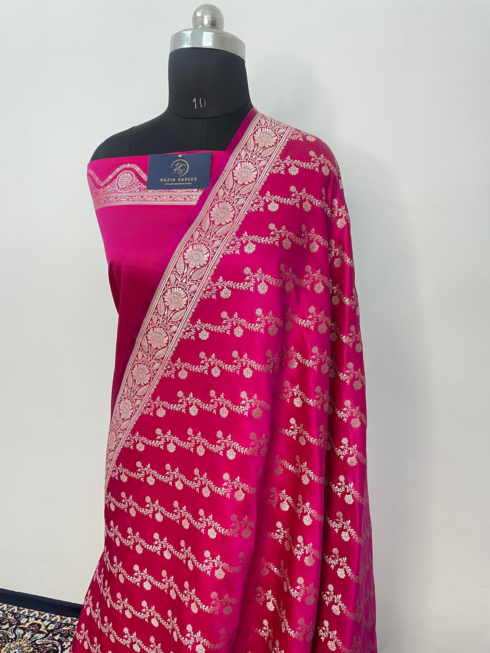 Rani Pink Aada Mashru Katan Silk Saree - Image 2
