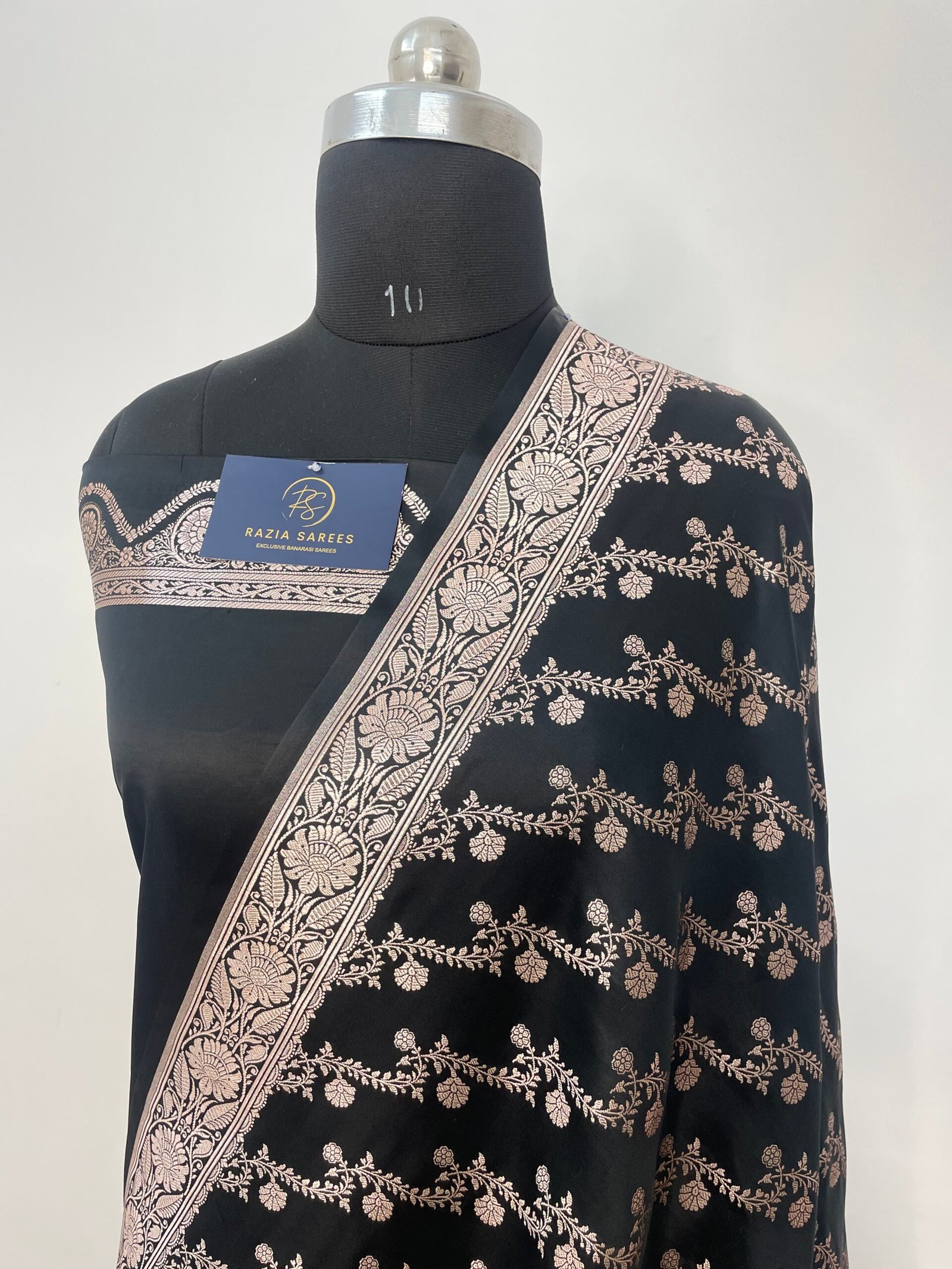 B. Black Aada Mashru Katan Silk Saree