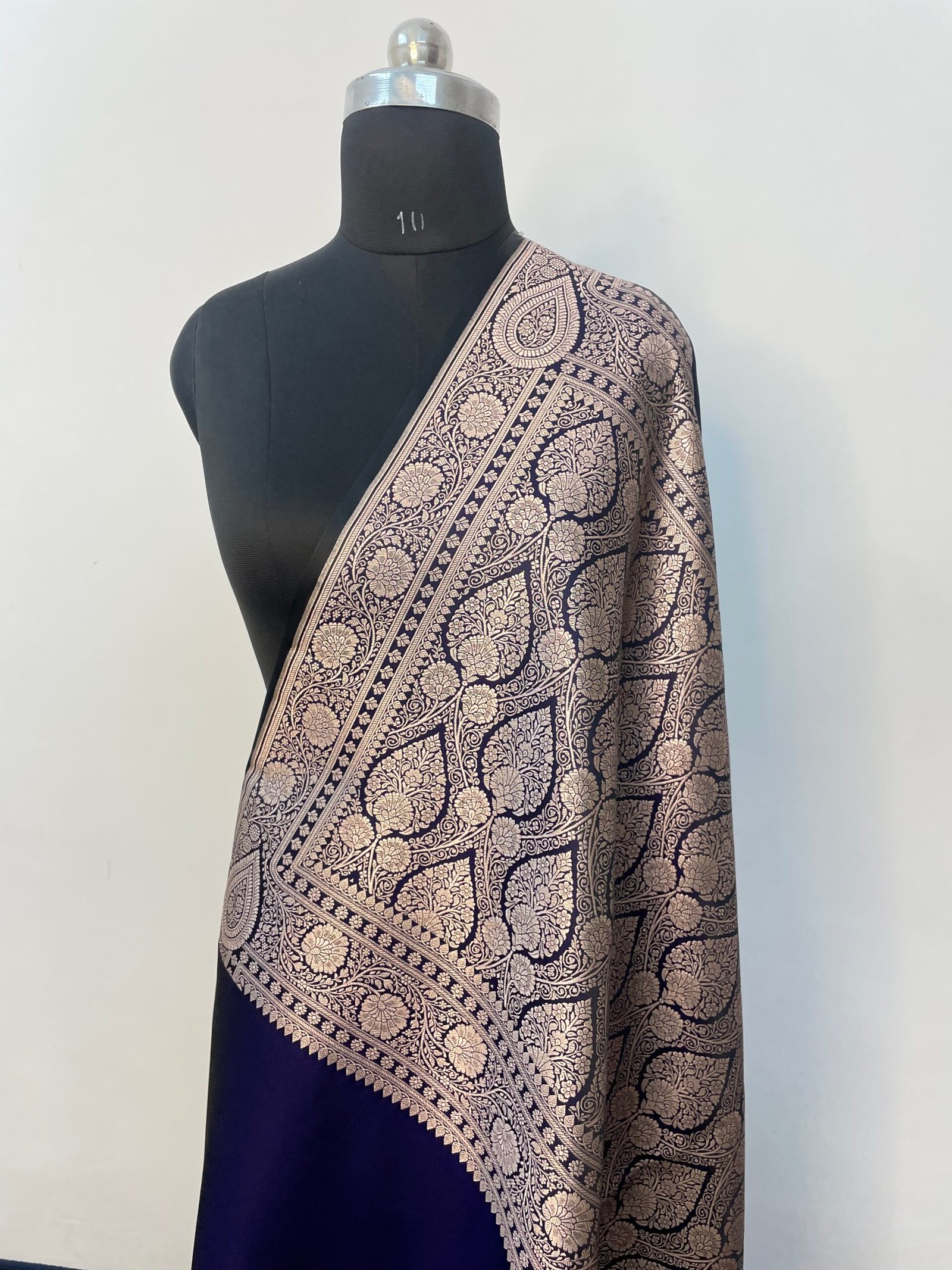 Navy Blue Designer Boota Mashru Katan Silk Saree - Image 3