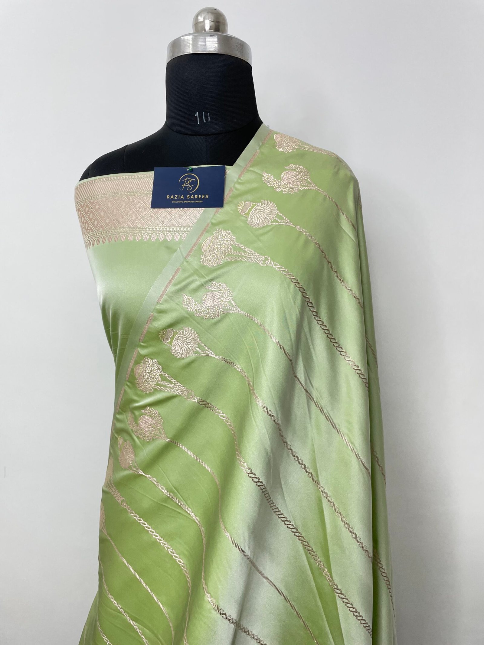 Ivory Pista Designer Strip Gamla Mashru Katan Silk Saree - Image 2