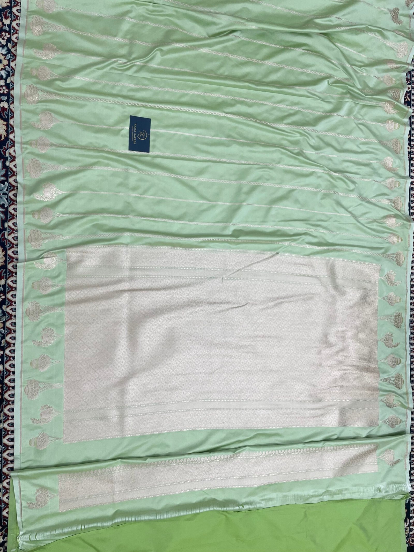 Ivory Pista Designer Strip Gamla Mashru Katan Silk Saree - Image 4