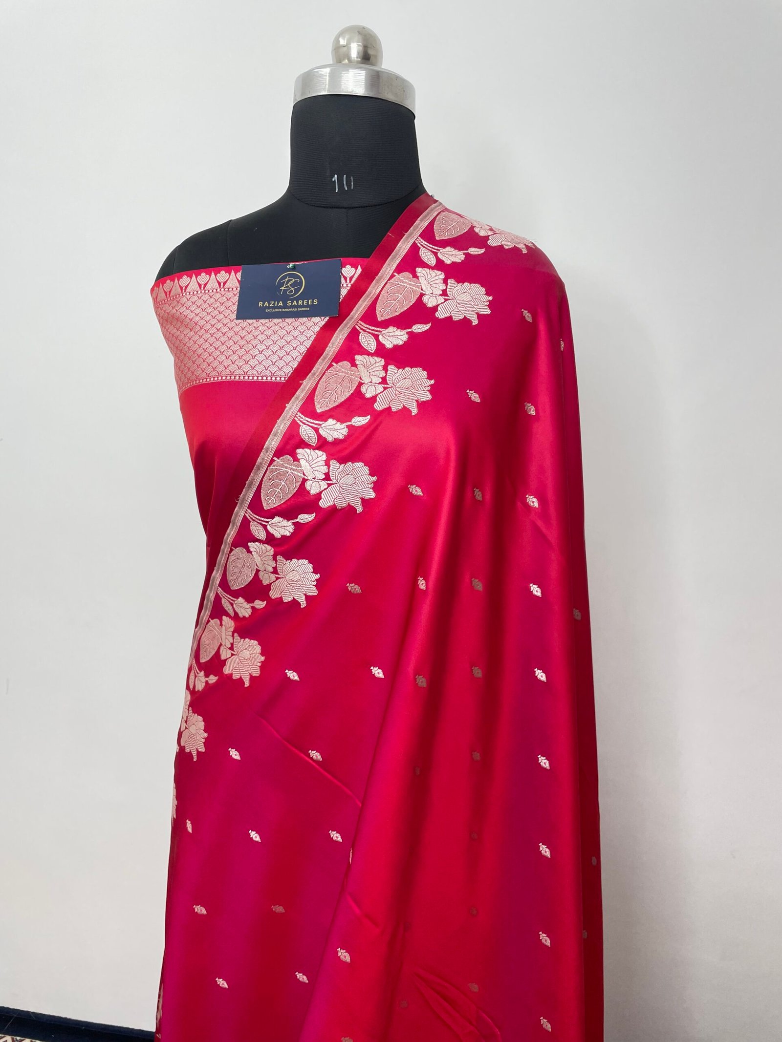 Strawberry Designer Booti Mashru Katan Silk Saree - Image 2