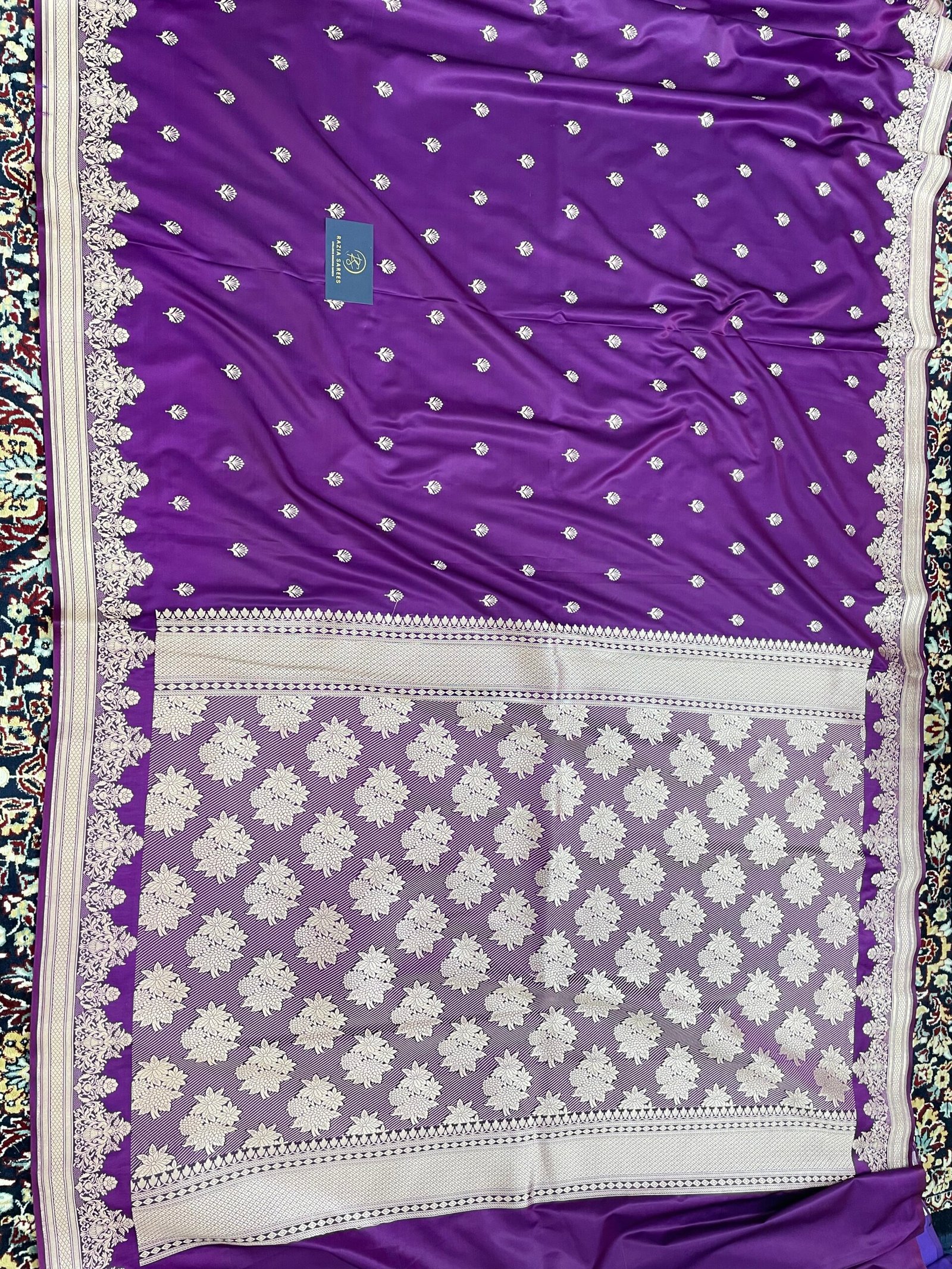 Begani Designer Booti Mashru Katan Silk Saree - Image 4