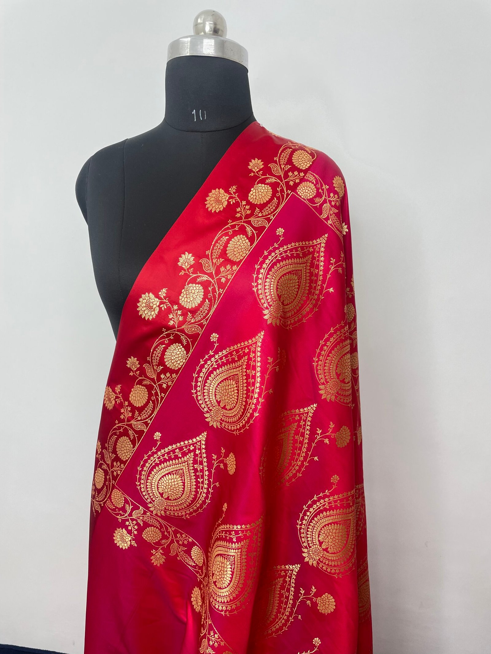 Strawberry Fancy Satan Patta Satin Katan Silk Saree - Image 2