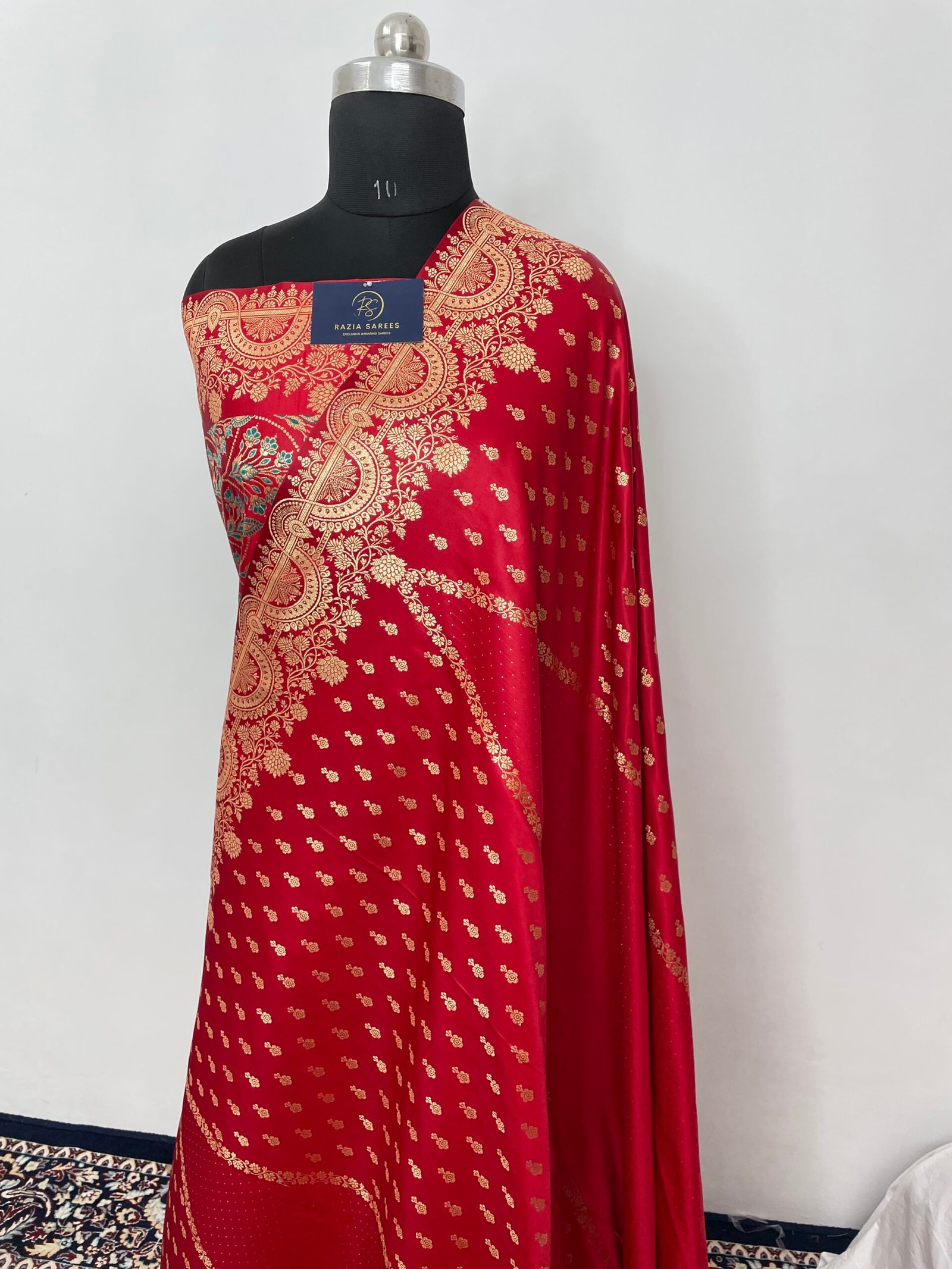 Red Memory Jacart Designer Satin Katan Silk Saree - Image 2