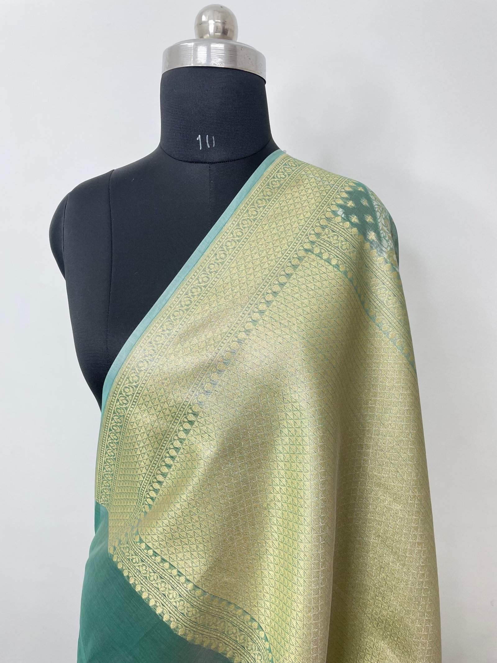 Dual Tone Sky Blue Premium Jamdani Tissue Silk Saree - Image 3
